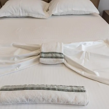 Apartamento Sr Golem (Tirana)