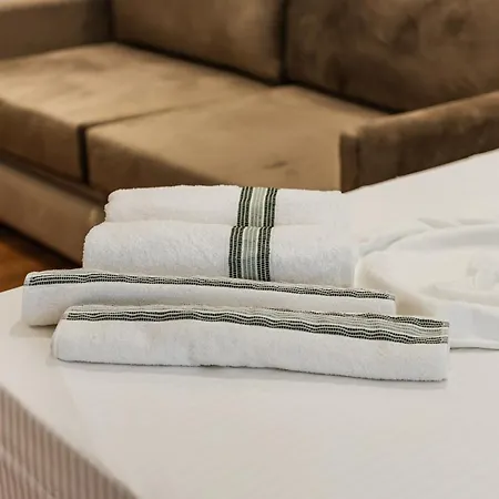 Sr Apartamento Golem (Tirana)