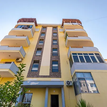 Sr Golem Apartment