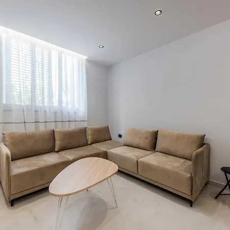 Sr Golem Apartment Golem (Tirana)