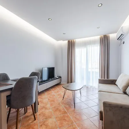 Sr Golem Apartment *
