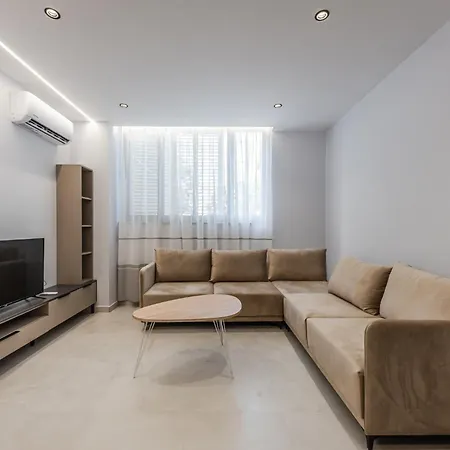 Apartment Sr Golem *