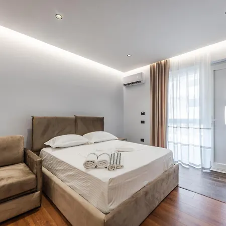 Sr Appartamento Golem (Tirana)