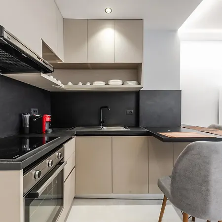 Sr Appartamento Golem (Tirana)